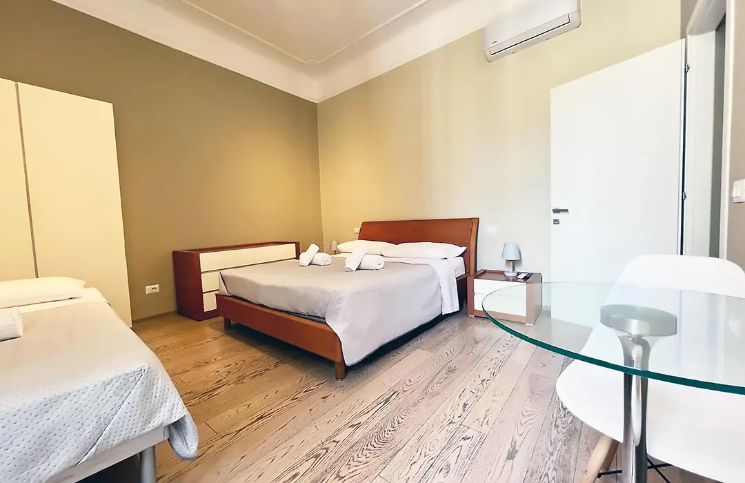 La Casa Di Piero in Via Ottaviano-1