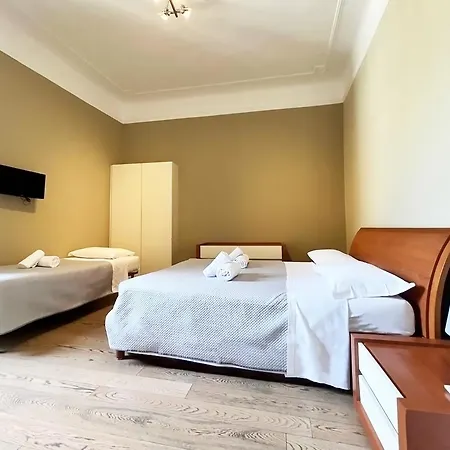 La Casa Di Piero In Via Ottaviano-3